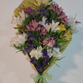 RAMO DE ALSTROEMERIAS
